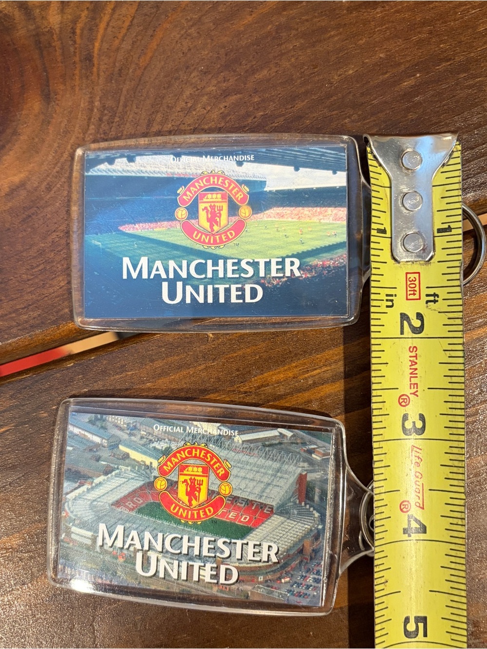 Lot Of 2 Manchester United -  Keychains - Officially Licensed UNUSED - Picture 4 of 4